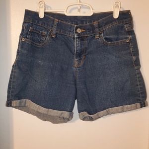 Old Navy Size 4 Mid-Rise Jean Shorts for Women -- 5-inch inseam